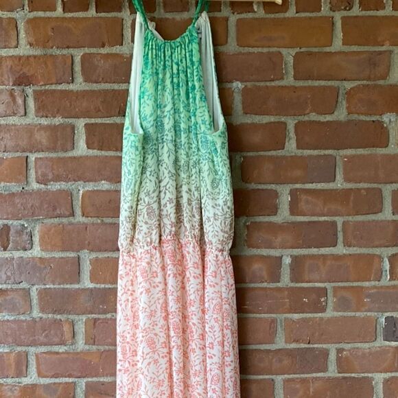 Old Navy Ombré Floral Sleeveless Maxi Dress - Picture 6 of 6